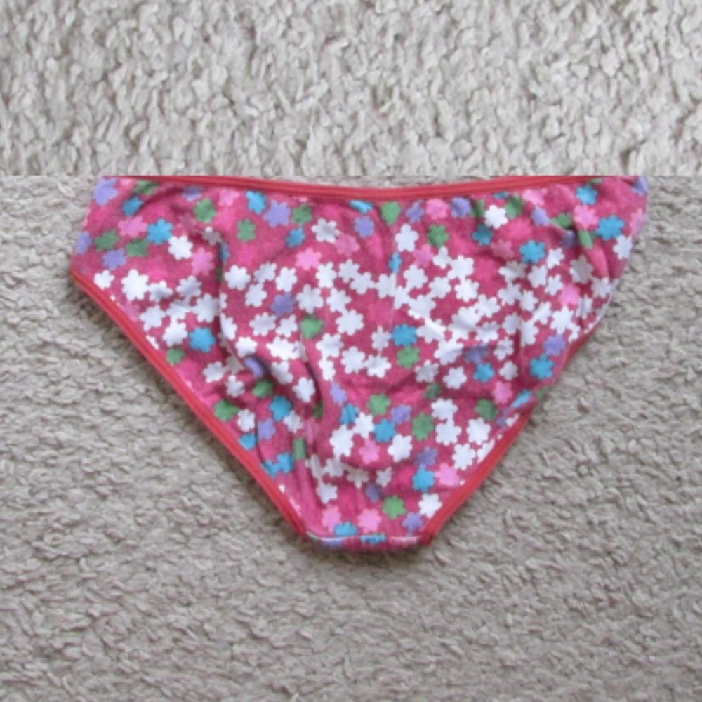 P.S. FROM AEROPOSTALE GIRLS RED FLORAL UNDERWEAR SZ LARGE 12